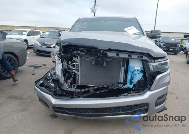 1C6SRFFT8TN215546: 44001990