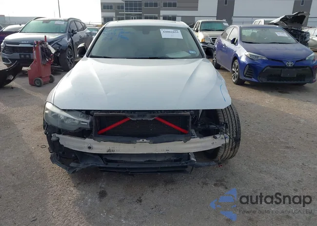 WBA3B5G59FNS13060: 44002055