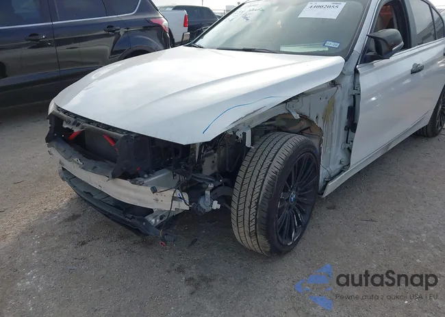 WBA3B5G59FNS13060: 44002055