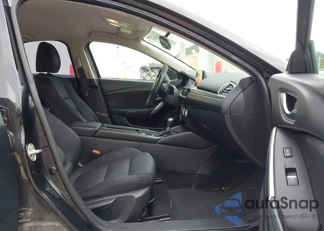 JM1GJ1U52G1408897: 44002059