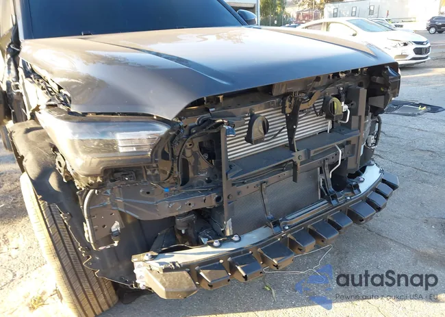 3TMLB5JN1SM150102: 44002179