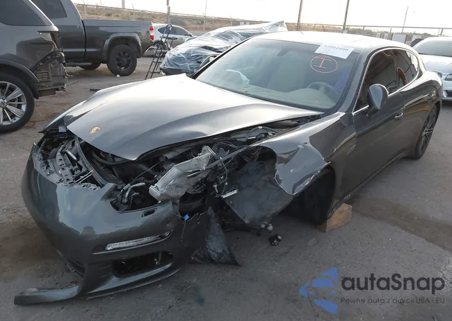 WP0AB2A7XGL050189: 44002200