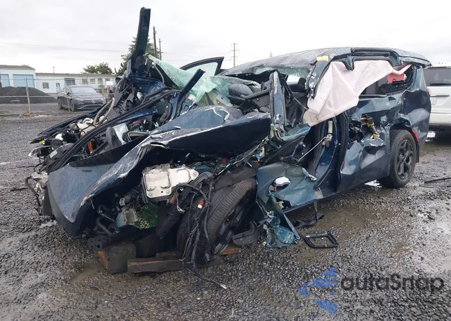 2C4RC1L72PR618613: 44002205