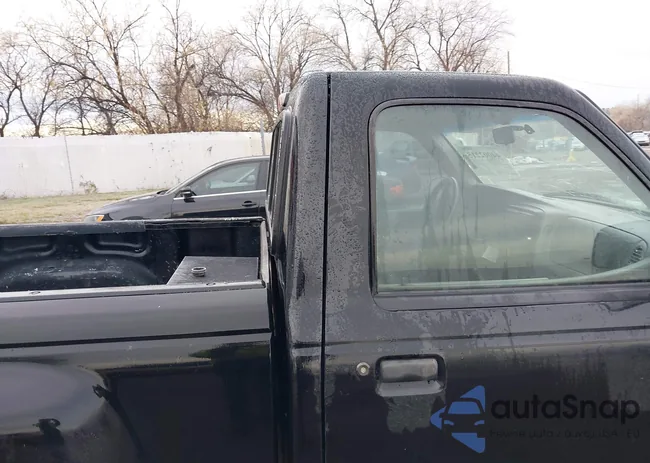 1FTCR10AXVPB18024: 44002215