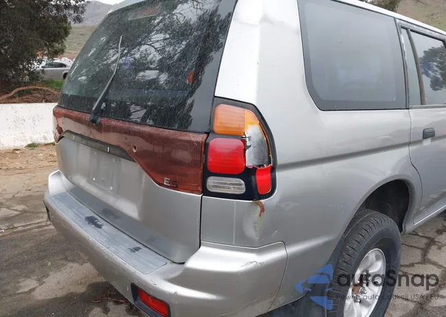 JA4LS21H51P048961: 44002238