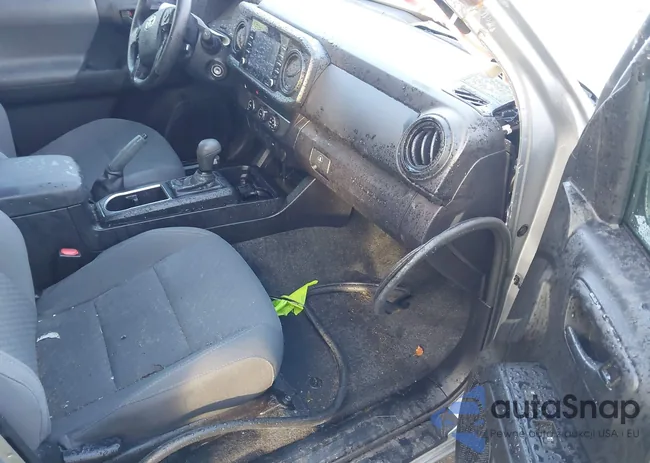 3TYAX5GN8MT018574: 44001259