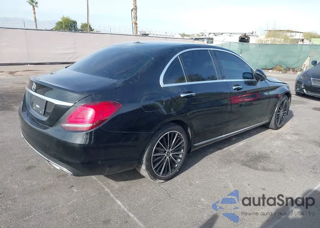 W1KWF8DB5LR598420: 44001337