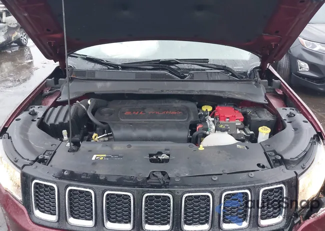 3C4NJDCB4MT554836: 44001534