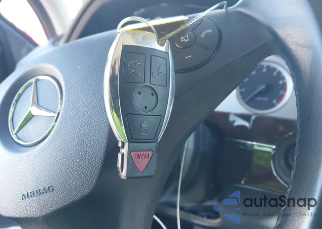 WDCGG8HBXCF931504: 44001634