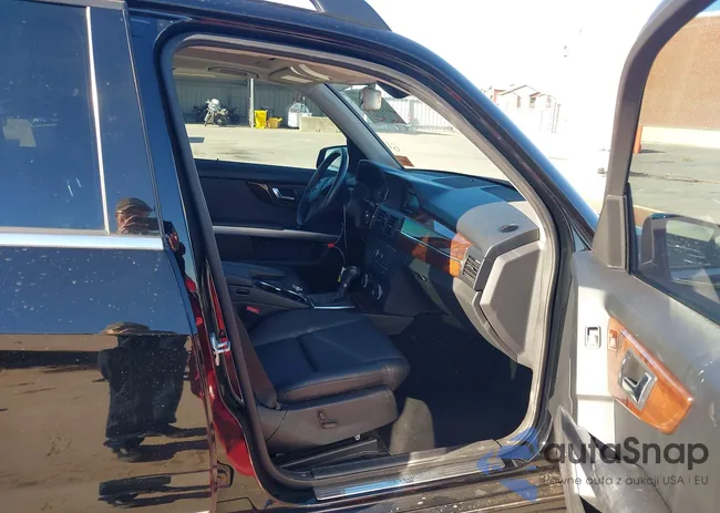 WDCGG8HBXCF931504: 44001634