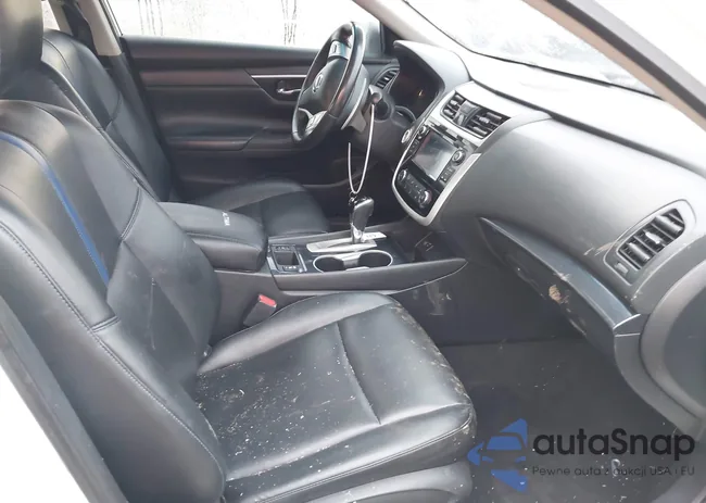 1N4AL3AP9JC276238: 44001657