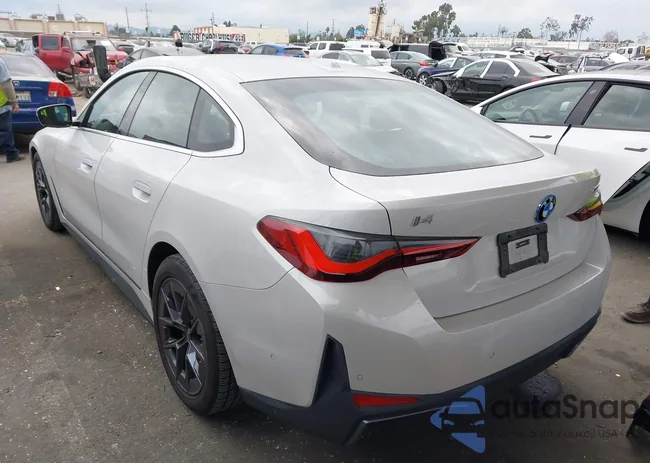 WBY43AW09RFS39707: 44002714