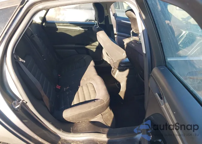 3FA6P0H73DR372242: 44002718