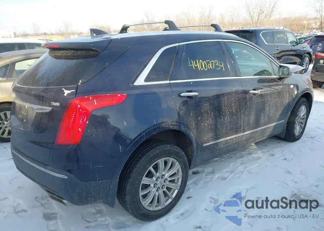 1GYKNARS2HZ105533: 44002739