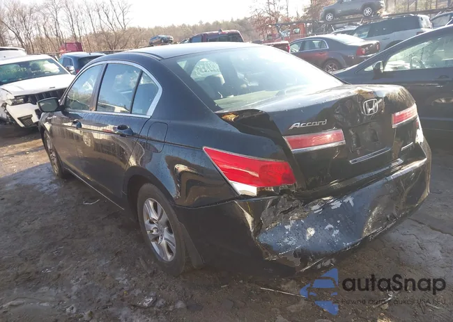 1HGCP2F60CA097152: 44002753