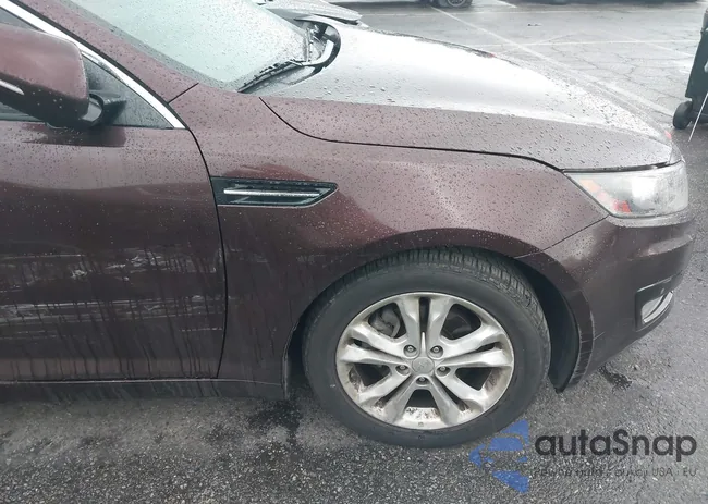 KNAGN4A79B5065256: 44002782