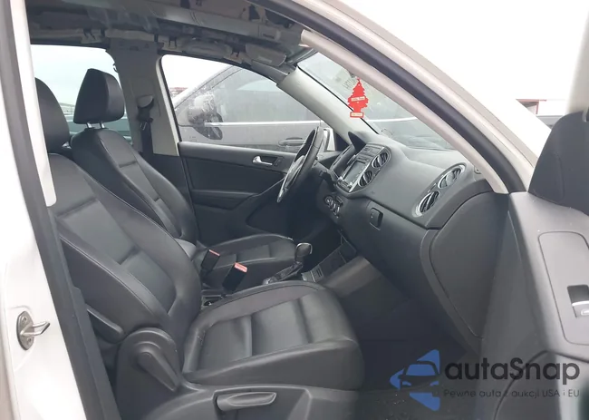 WVGAV7AX2CW534849: 44002784