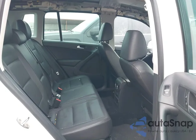 WVGAV7AX2CW534849: 44002784