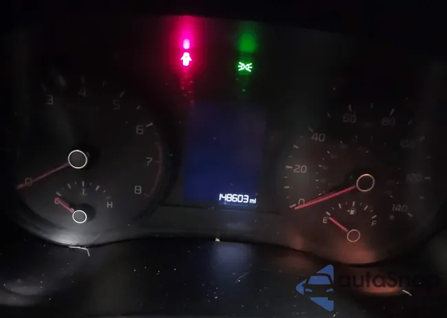 3KPA24AB2KE241218: 44002810