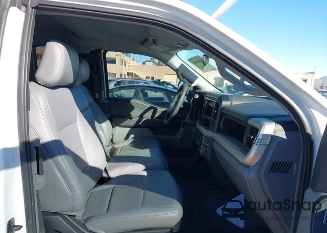 1FD7X2AA9REE90320: 44002995