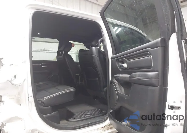 1C6SRFLM7LN271474: 44003120