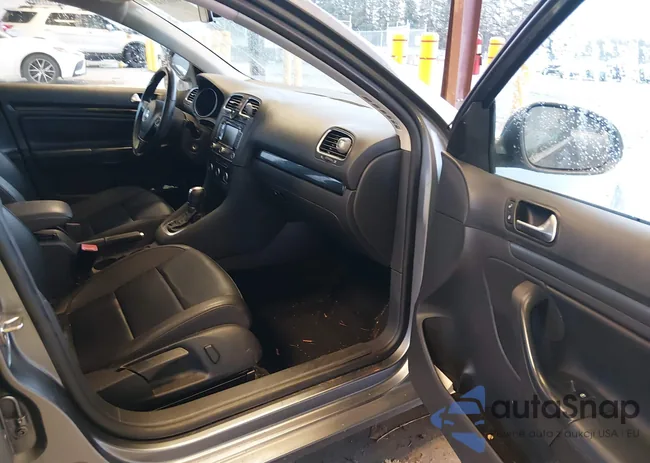 3VWPL7AJXBM719128: 44003143