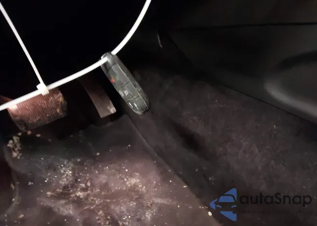 1C4RJFAG0JC211864: 44003166