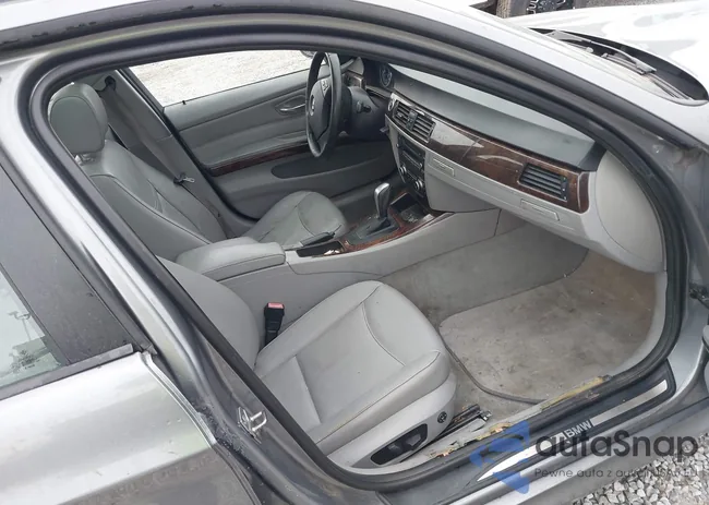 WBAUU3C52BA541818: 44003209