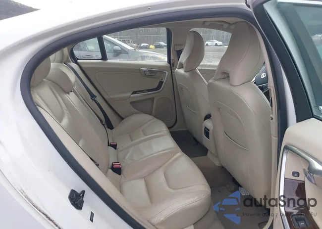 YV1622FS9C2088350: 44002310