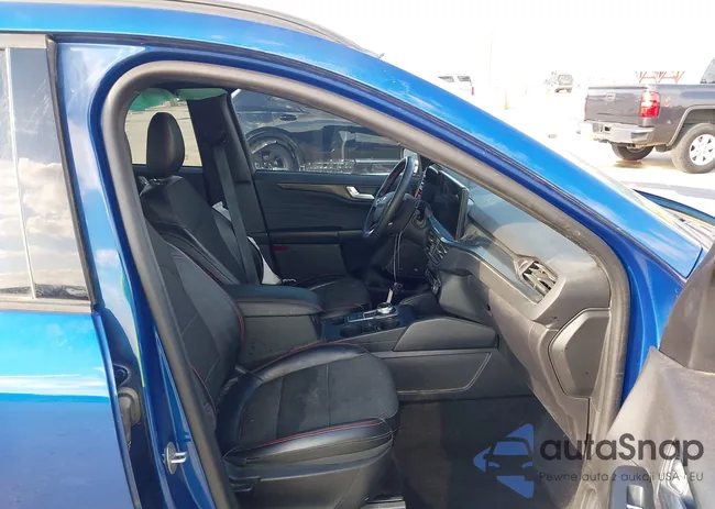 1FMCU0MN3PUA65768: 44002568