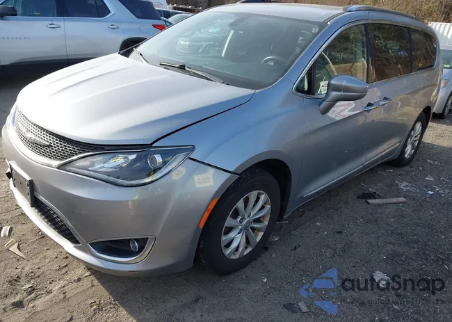 2C4RC1BG7KR732553: 44002616