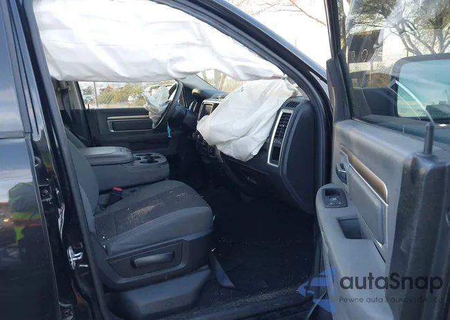 1C6RR6LT8JS336577: 44003736