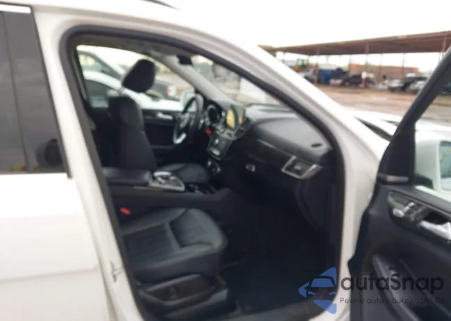 4JGDF6EE7HA910530: 44003833