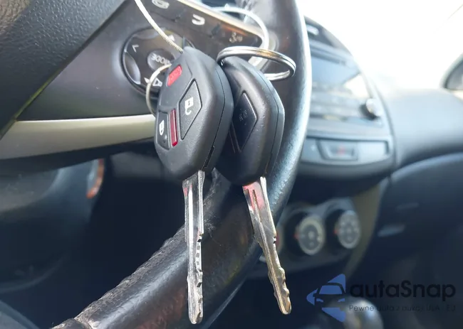 4A4AP3AU3FE006902: 44003840