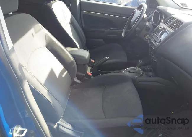 4A4AP3AU3FE006902: 44003840