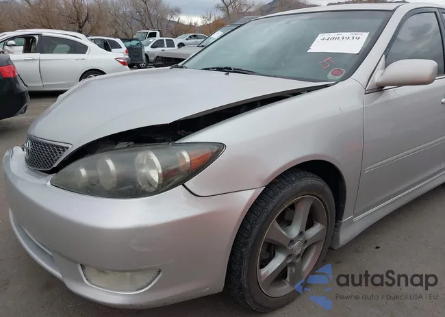 4T1BA32K15U051587: 44003939