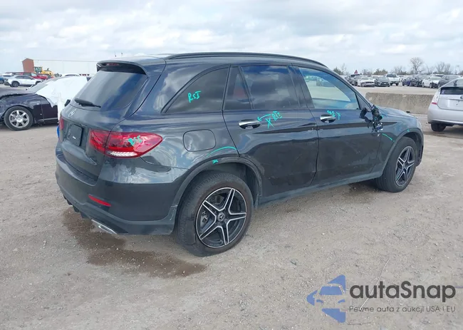 W1N0G8DB1LF826355: 44003951