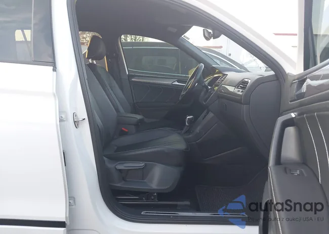 3VVCB7AX2NM039352: 44004003