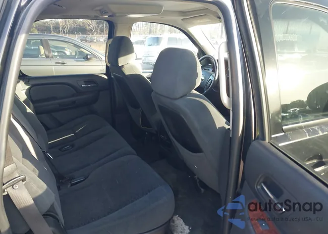 1GNFC13038J146201: 44004095