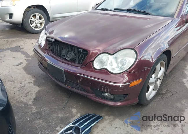 WDBRF52H36F793126: 44004175