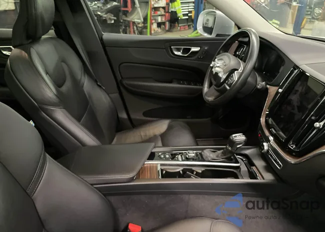 YV4102RKXM1803450: 44003446