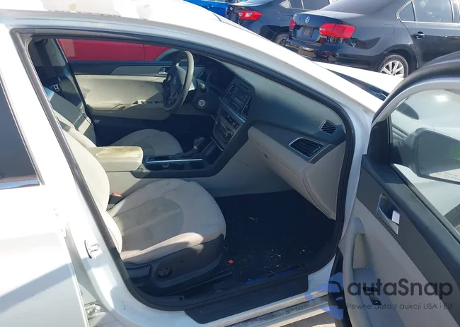 5NPE24AF7FH090138: 44003540