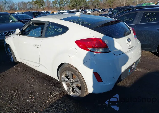 KMHTC6AD8HU317081: 44003559