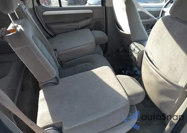 1FMZU73KX3UB53947: 44003568