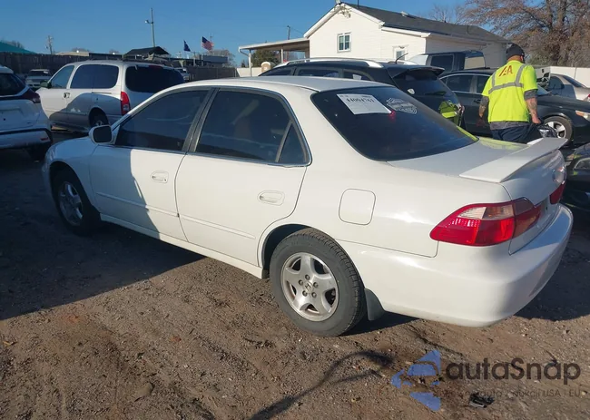 1HGCG1658YA070015: 44004761