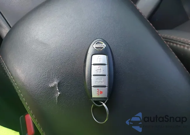 1N4AA5AP6CC806816: 44004883