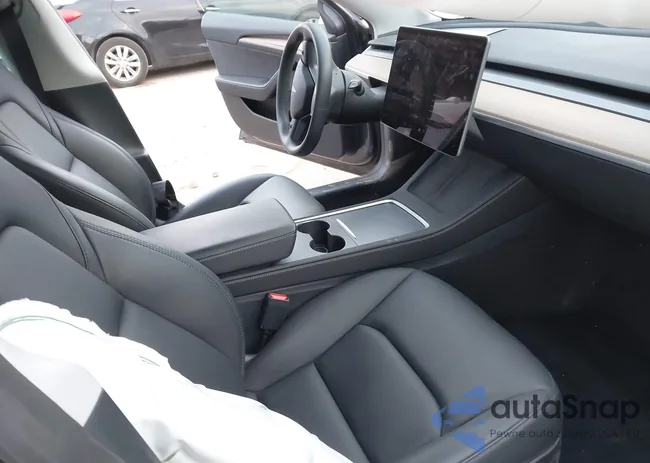 5YJ3E1EA0PF671654: 44004956