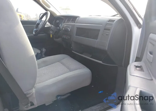 1D7CE3BK7AS151086: 44004989