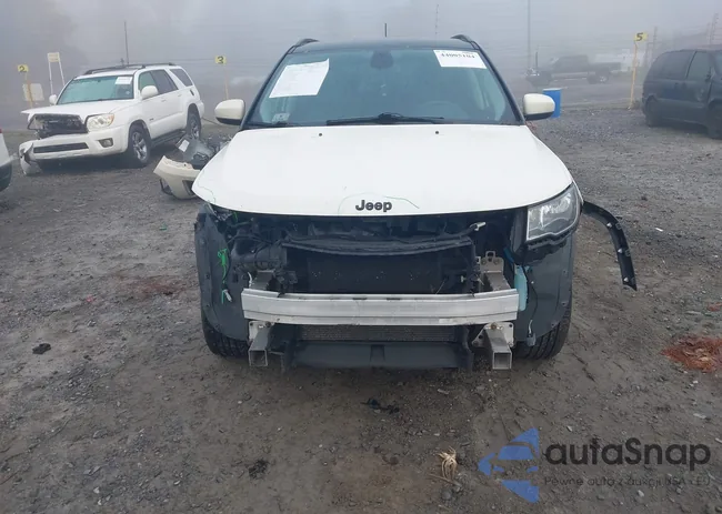 3C4NJDBB5KT673414: 44005104