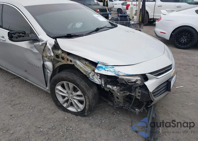 1G1ZD5ST3JF174524: 44005108